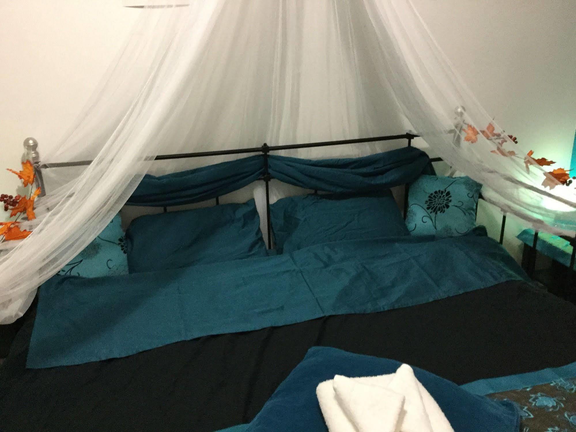 Auberge Reboot Hostel Montréal Dış mekan fotoğraf