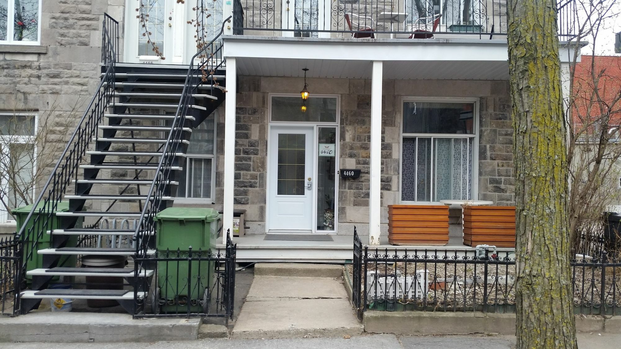 Auberge Reboot Hostel Montréal Dış mekan fotoğraf